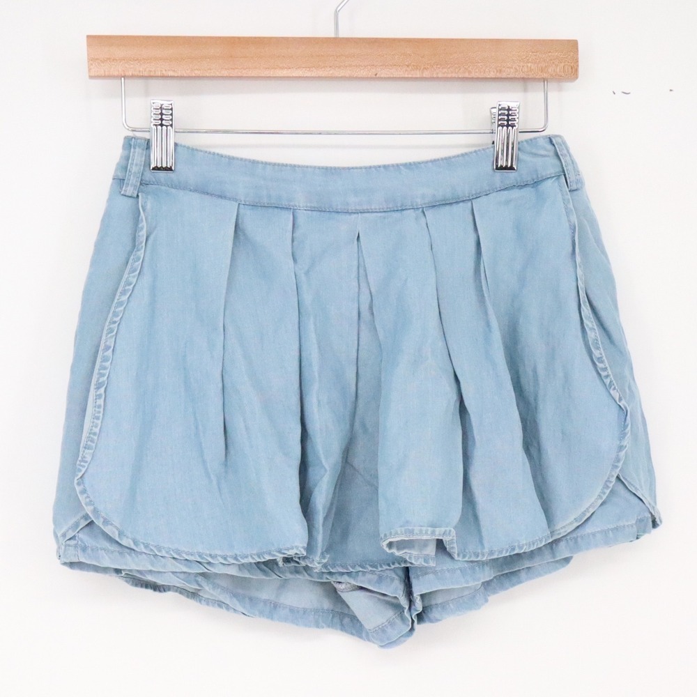 Meters Bonwe Shorts Womens S Light Blue Pleated Tulip Hem Excellent